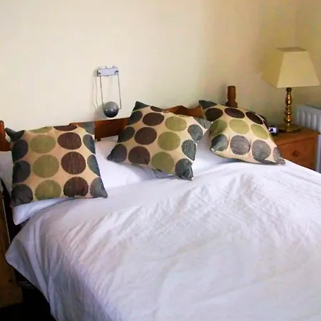 Authentic Irish Cottage, Rural Ballymascanlon Holiday home Ballymascanlan