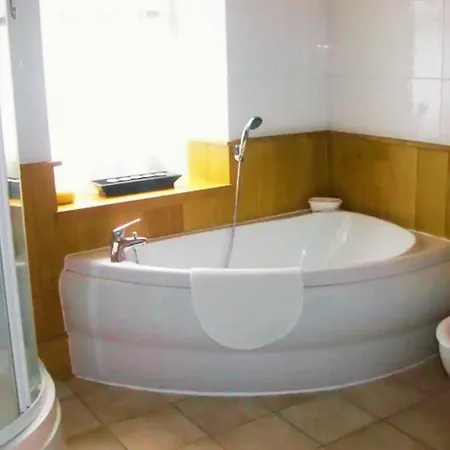 Authentic Irish Cottage, Rural Ballymascanlon Prázdninový dům *