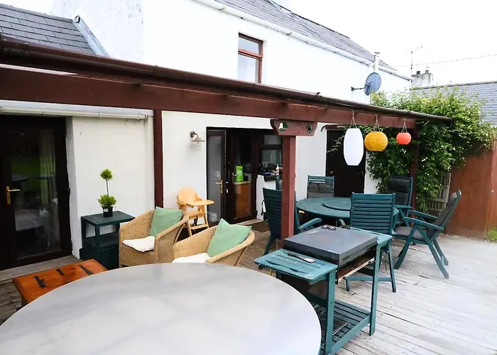 Authentic Irish Cottage, Rural Ballymascanlon Ballymascanlan
