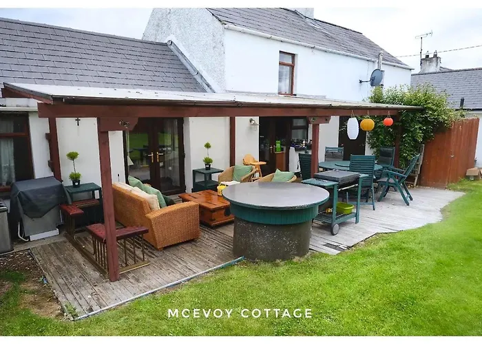 Authentic Irish Cottage, Rural Ballymascanlon *